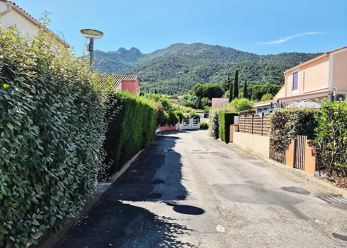 Montagne à Pied, Près ! *
